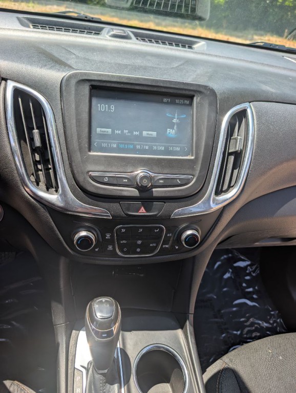 2018 Chevrolet Equinox Image 16