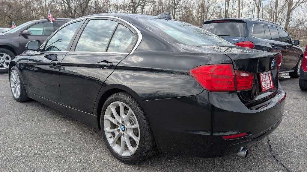 2015 BMW 3 Series Image 7