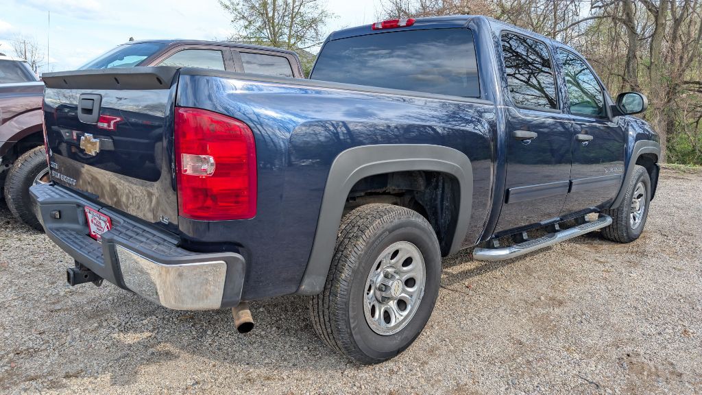 2011 Chevrolet Silverado 1500 Image 6