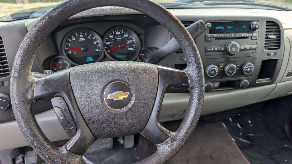 2011 Chevrolet Silverado 1500 Image 15