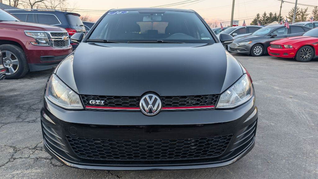 2016 Volkswagen GTI Image 2