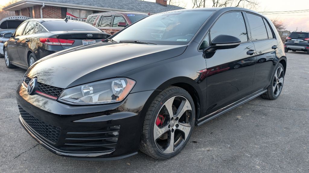 2016 Volkswagen GTI Image 3