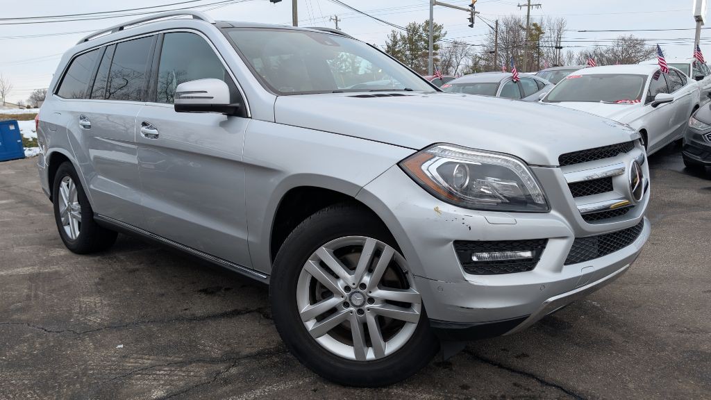 2016 Mercedes-Benz GL-Class Image 1