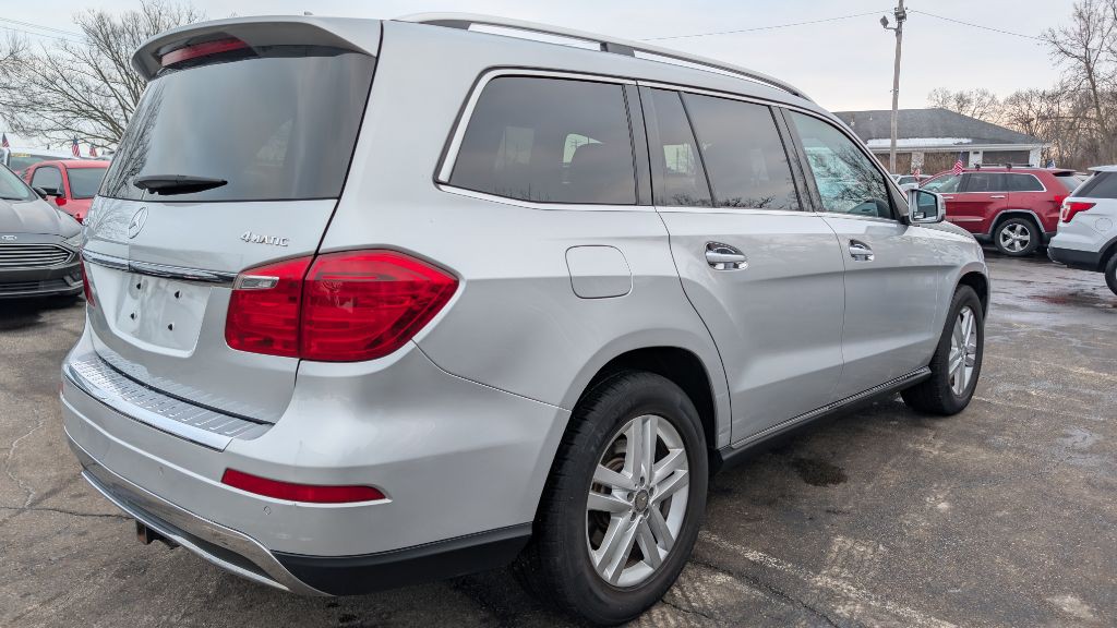 2016 Mercedes-Benz GL-Class Image 4