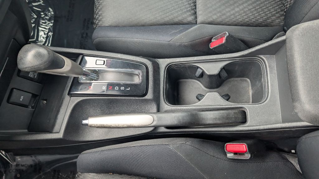2015 Honda Civic Image 16