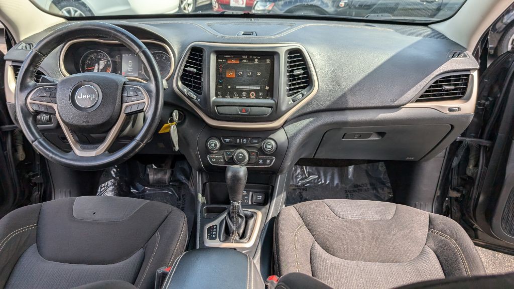 2015 Jeep Cherokee Image 15