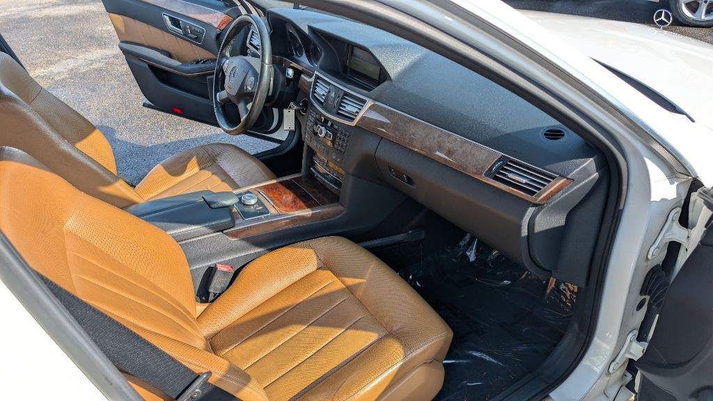 2012 Mercedes-Benz E-Class Image 13