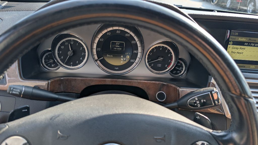 2012 Mercedes-Benz E-Class Image 16