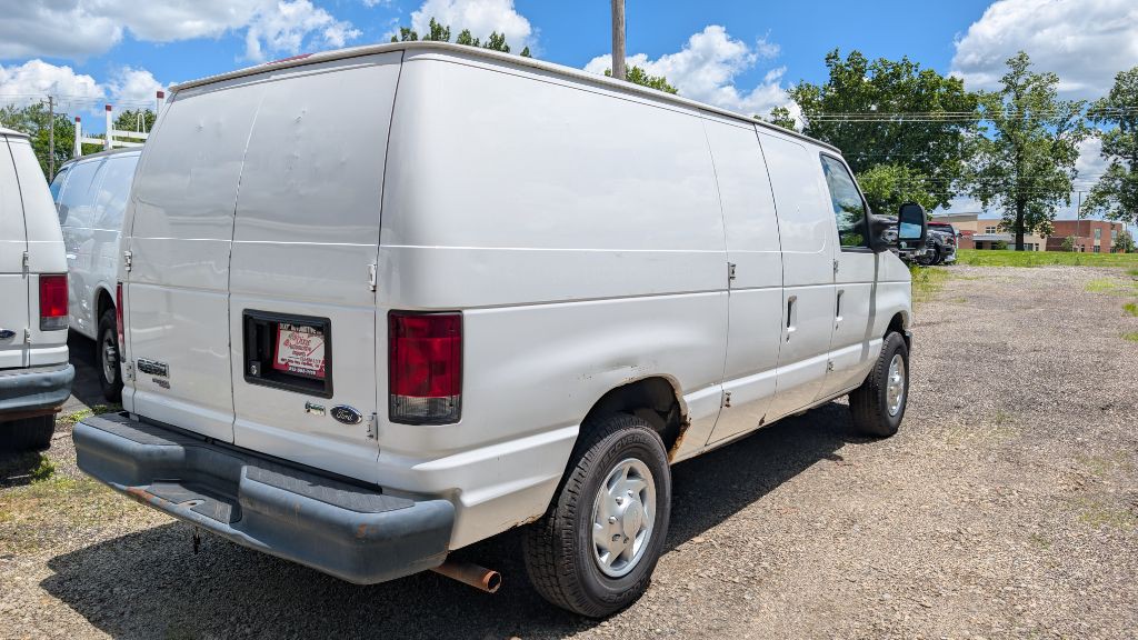 2013 Ford Econoline Image 6