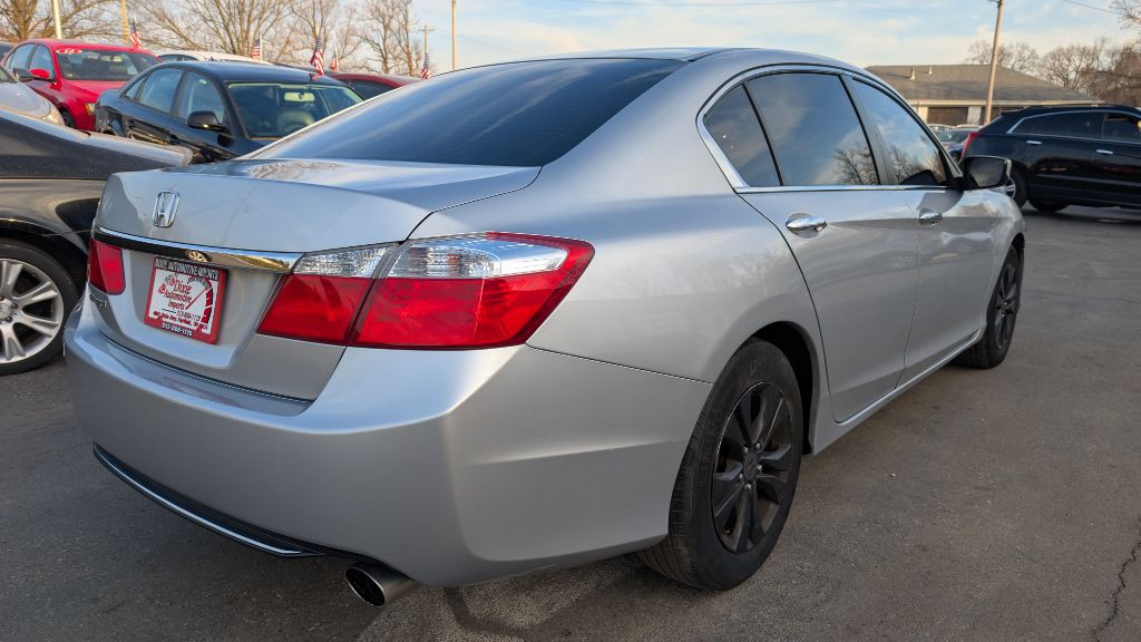 2013 Honda Accord Image 7