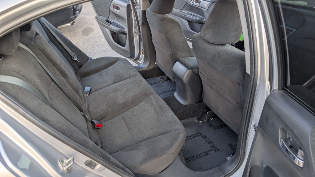 2013 Honda Accord Image 12