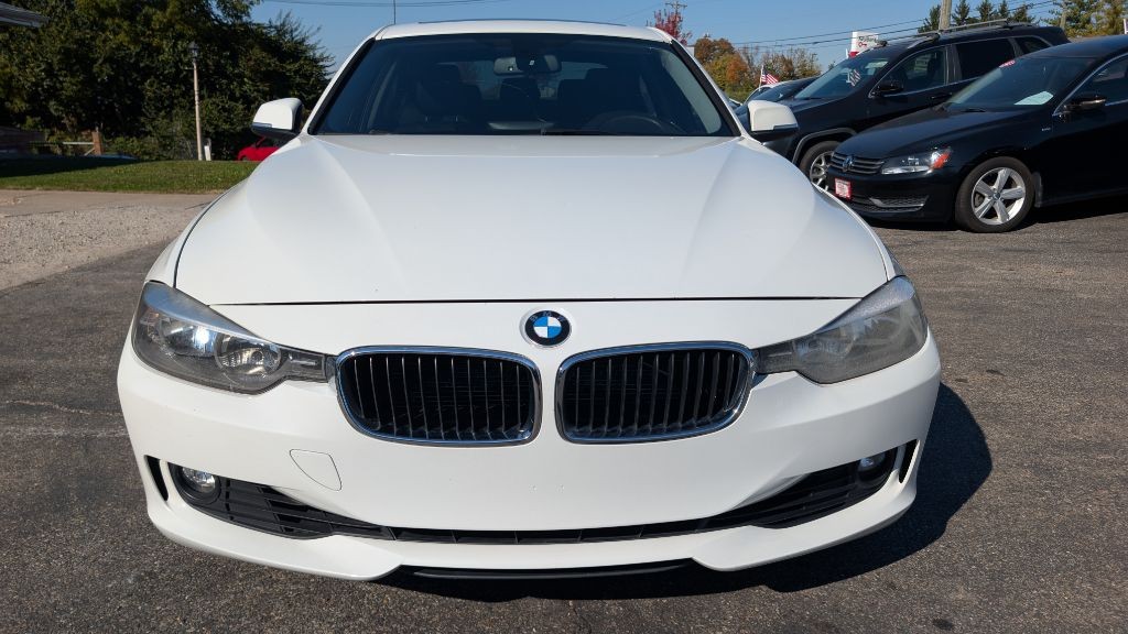 2015 BMW 3 Series Image 1
