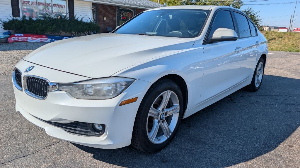 2015 BMW 3 Series Image 2