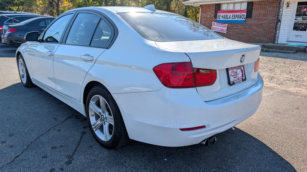 2015 BMW 3 Series Image 3
