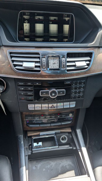 2014 Mercedes-Benz E-Class Image 15