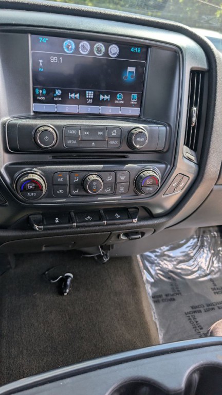 2017 Chevrolet Silverado 1500 Image 18