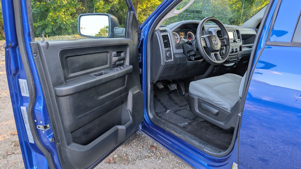 2017 RAM 1500 Image 7
