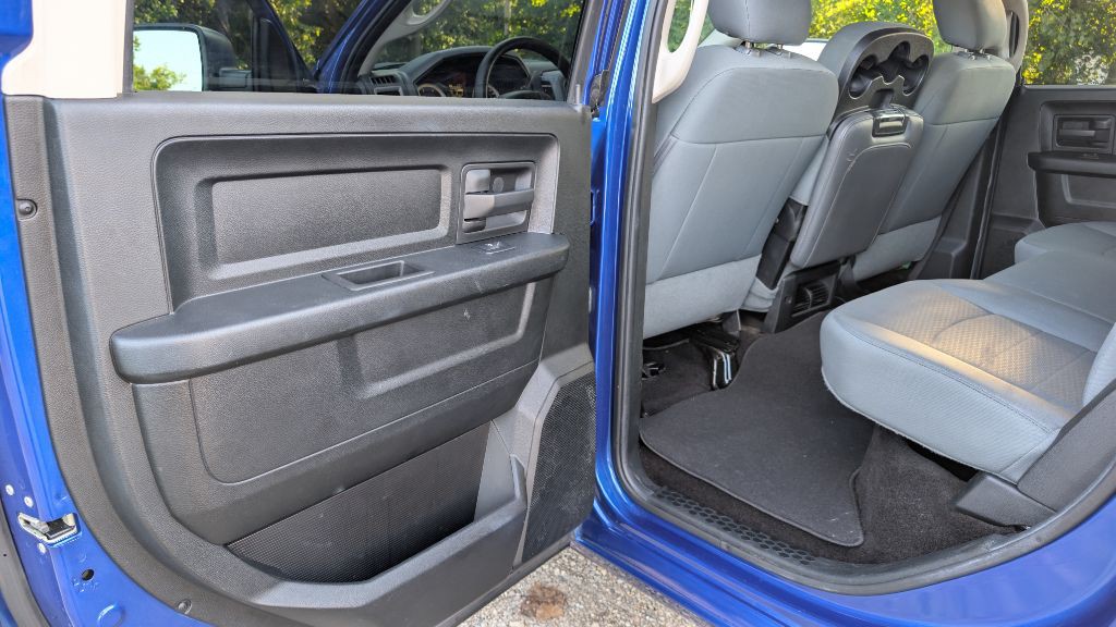 2017 RAM 1500 Image 8