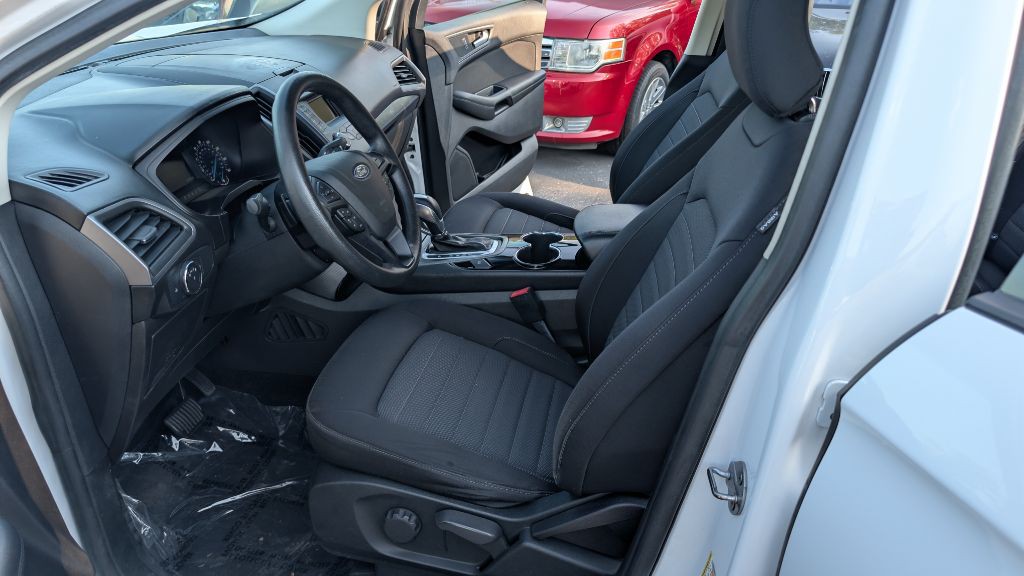 2018 Ford Edge Image 13