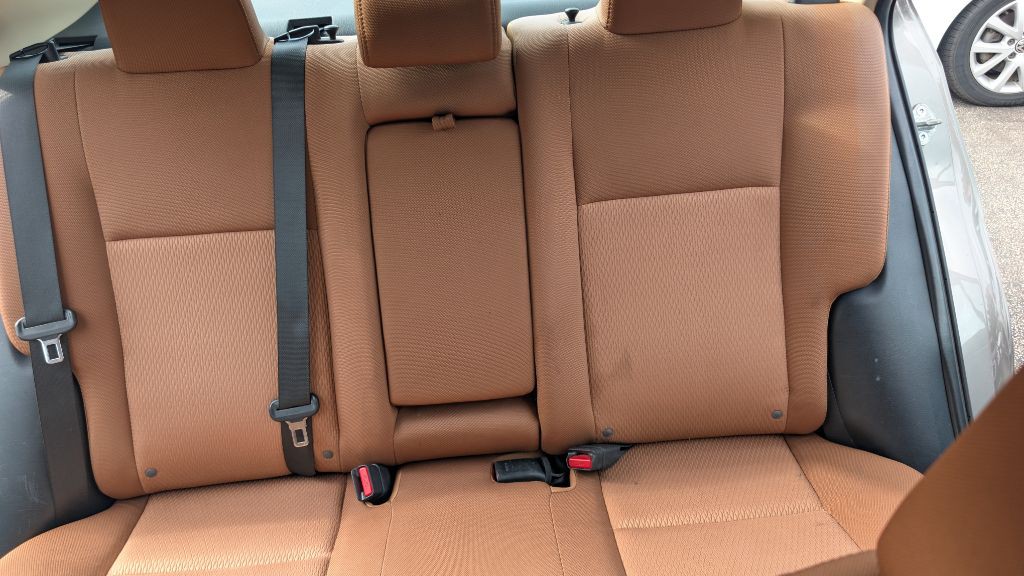 2015 Toyota Corolla Image 12