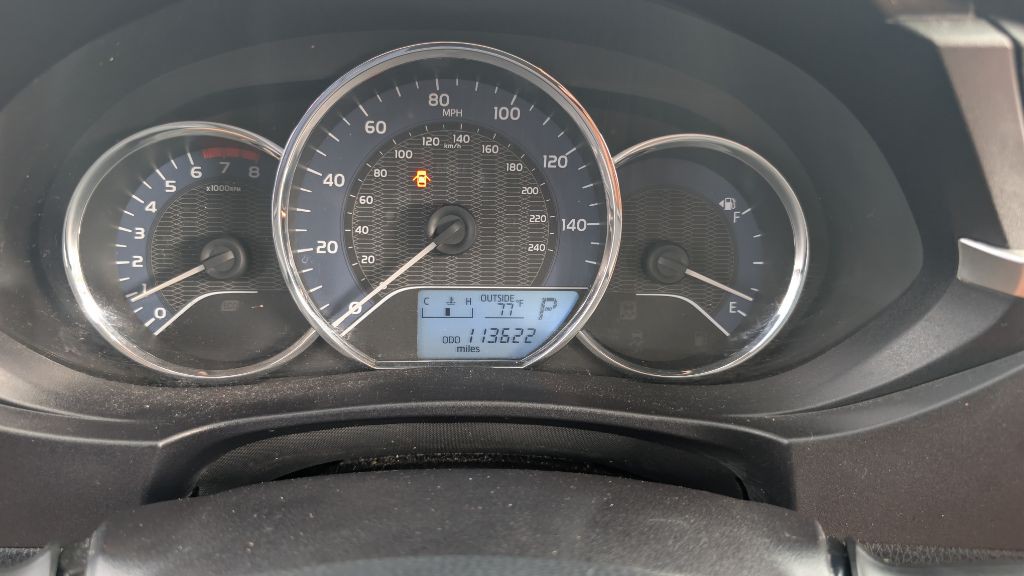 2015 Toyota Corolla Image 16