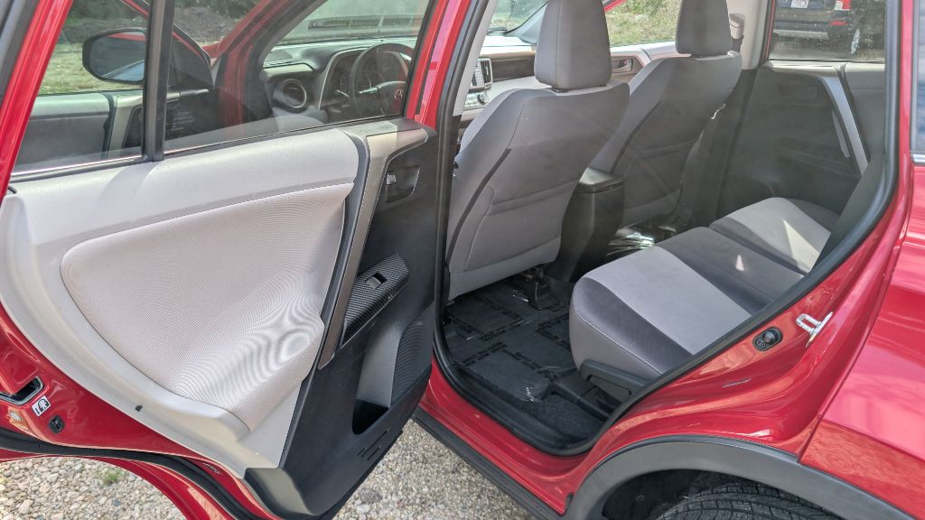 2013 Toyota Rav4 Image 8