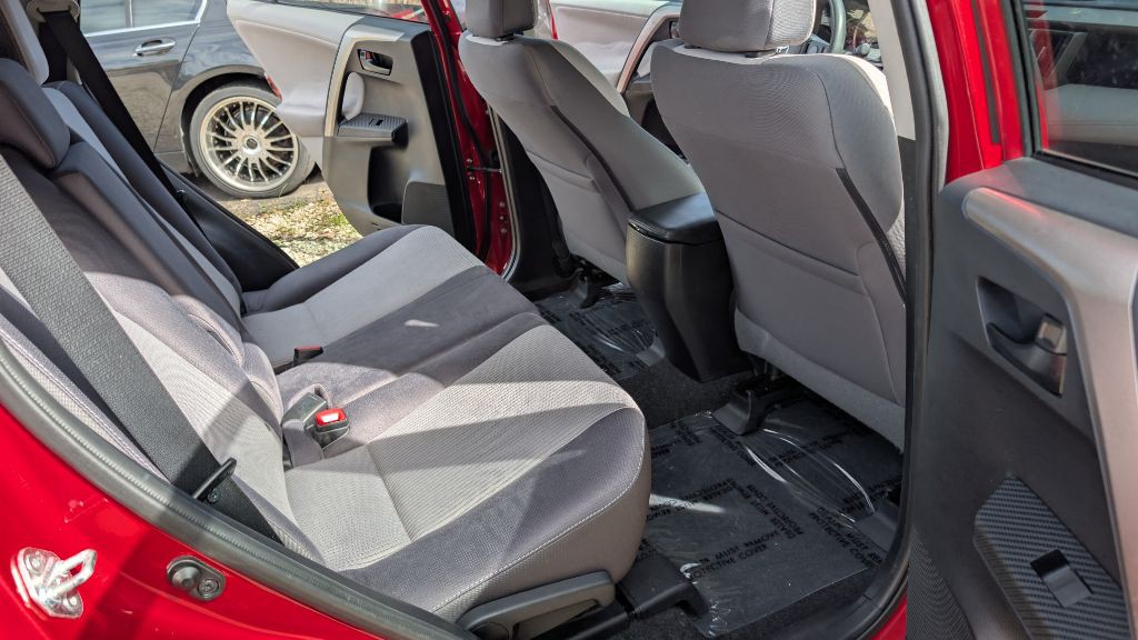 2013 Toyota Rav4 Image 11