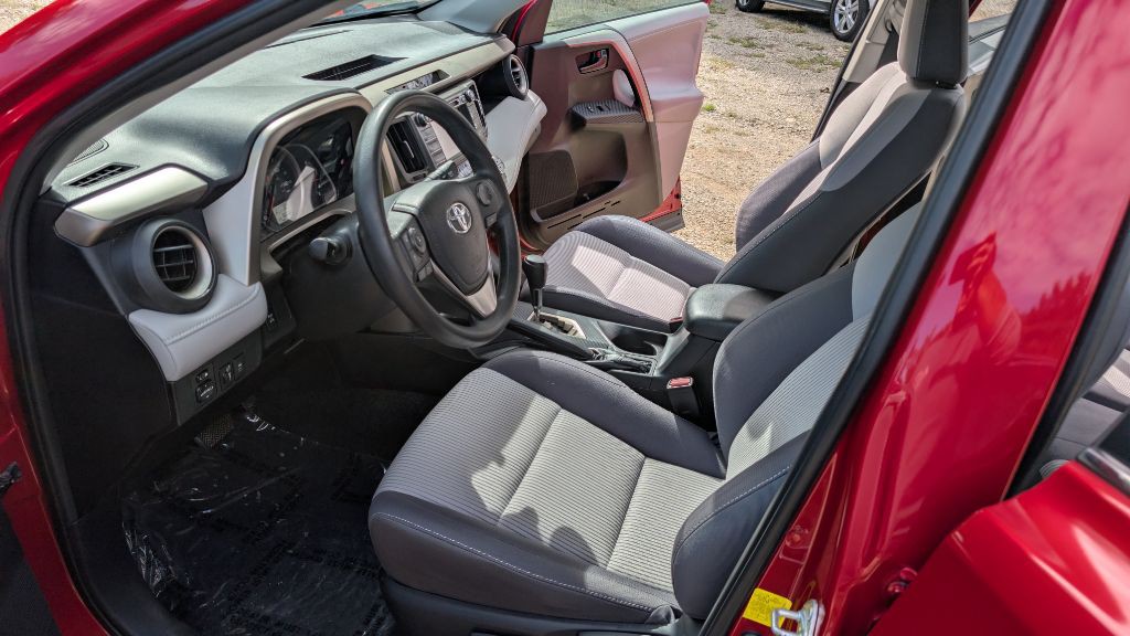 2013 Toyota Rav4 Image 13