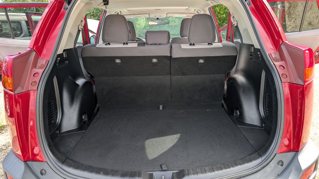 2013 Toyota Rav4 Image 19