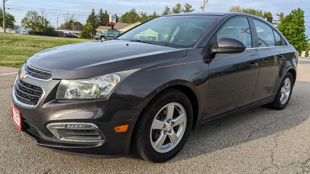 2015 Chevrolet Cruze Image 3