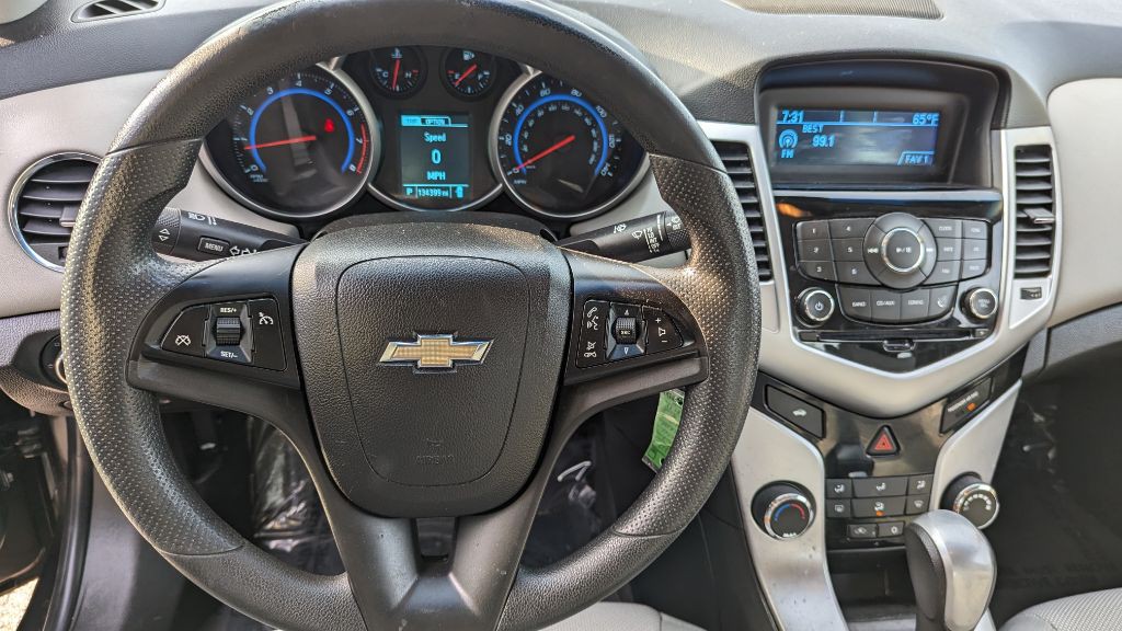2015 Chevrolet Cruze Image 15