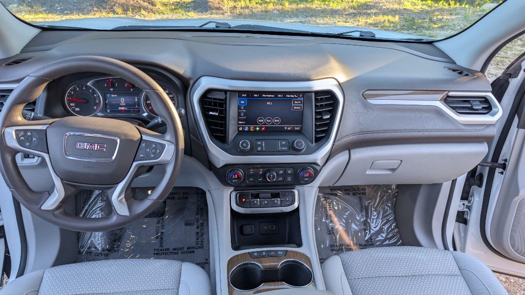 2021 GMC Acadia Image 15