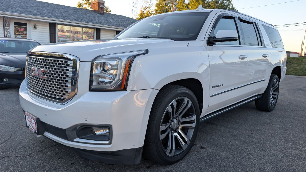 2017 GMC Yukon Image 3