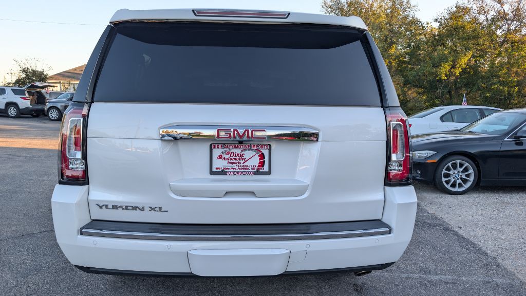 2017 GMC Yukon Image 5