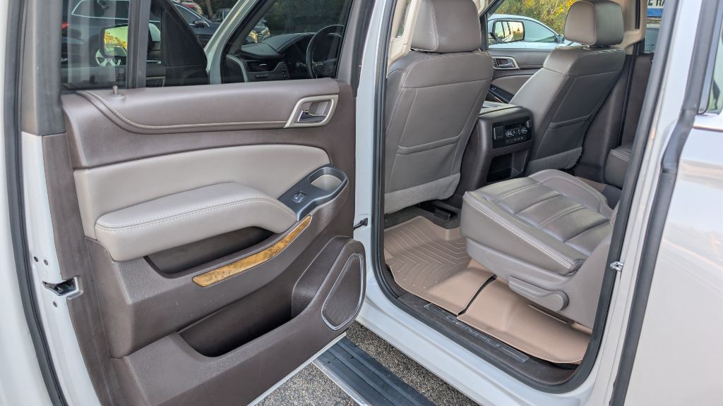 2017 GMC Yukon Image 8