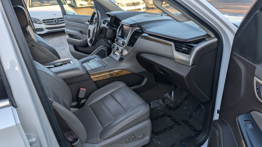 2017 GMC Yukon Image 14