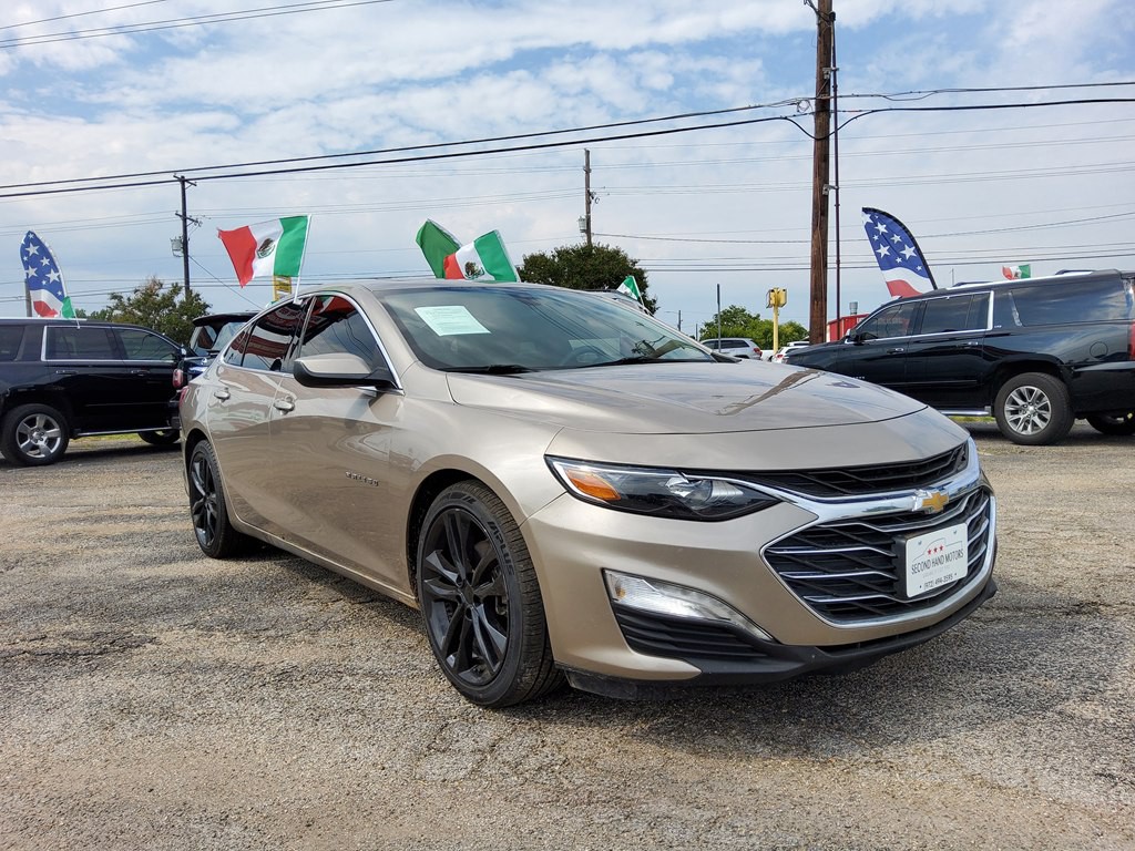 2022 Chevrolet Malibu Image 3