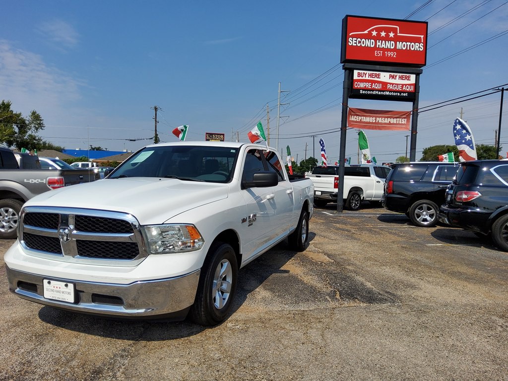 2019 RAM 1500 Image 2