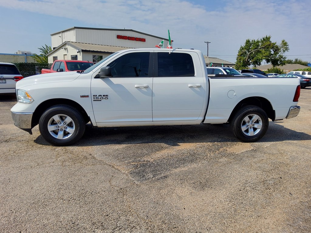 2019 RAM 1500 Image 3