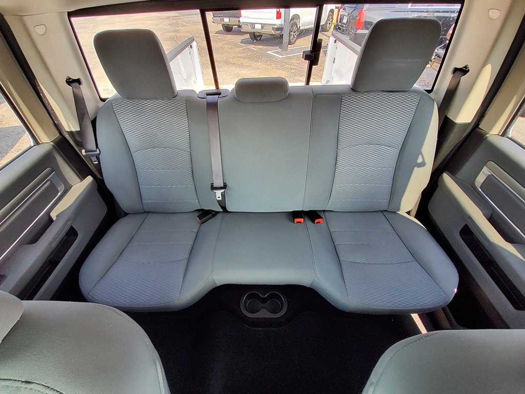 2019 RAM 1500 Image 6