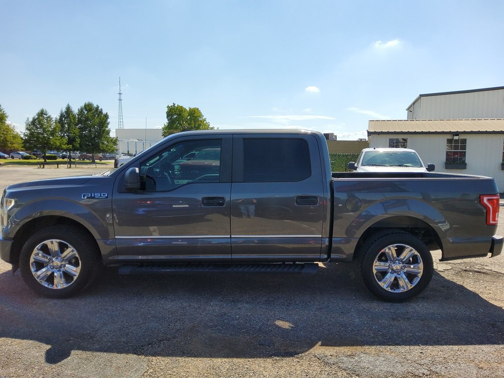 2017 Ford F-150 Image 3