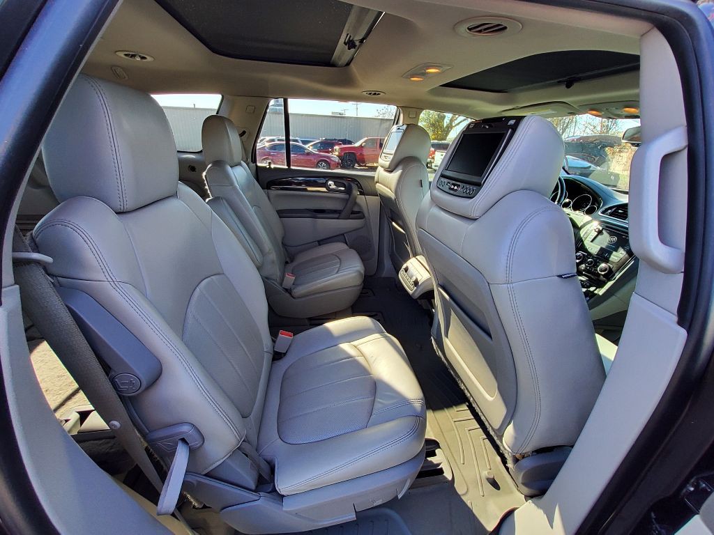 2015 Buick Enclave Image 4
