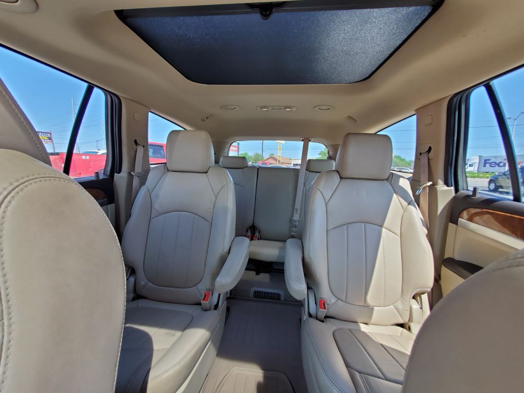 2012 Buick Enclave Image 8