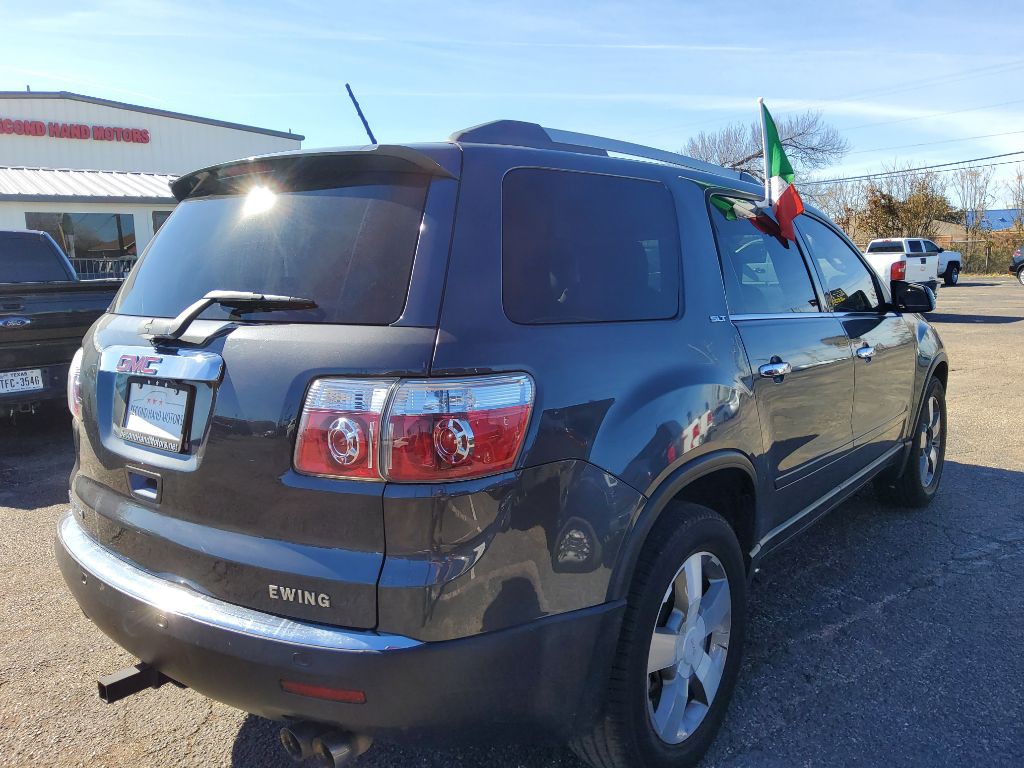2011 GMC Acadia Image 3