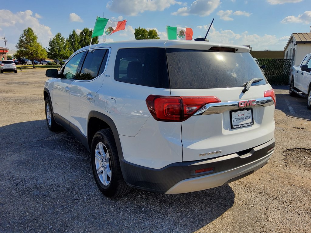 2017 GMC Acadia Image 3