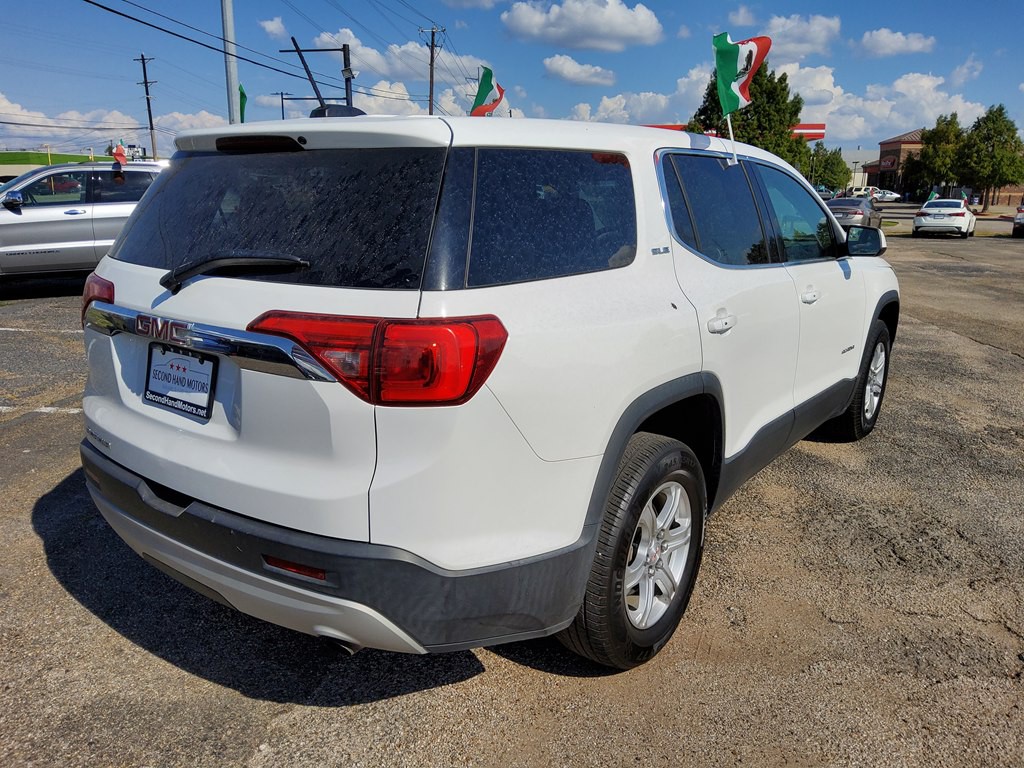 2017 GMC Acadia Image 4
