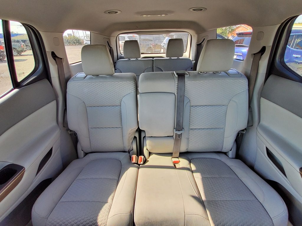 2017 GMC Acadia Image 7