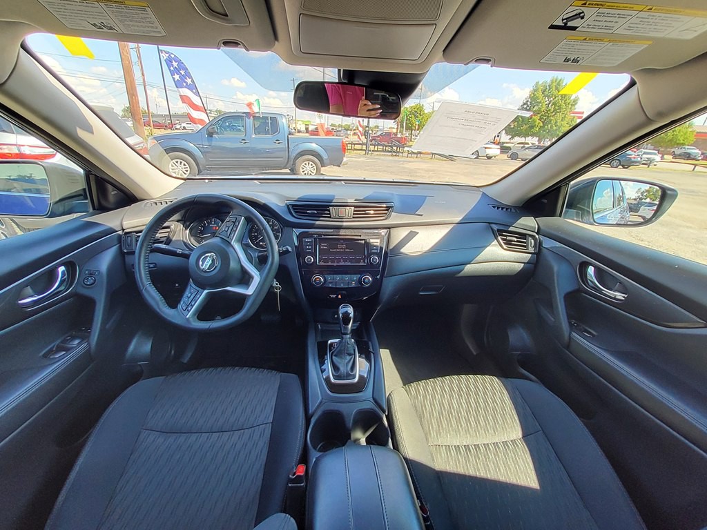 2020 Nissan Rogue Image 9