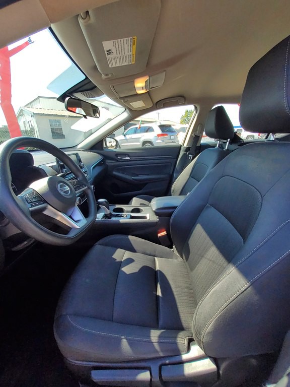 2022 Nissan Altima Image 15