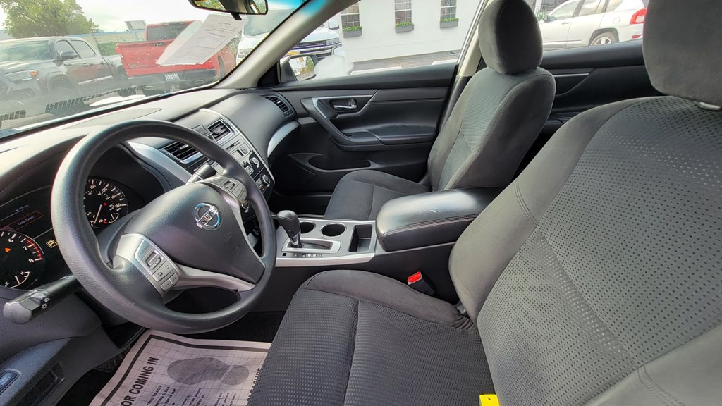 2015 Nissan Altima Image 5